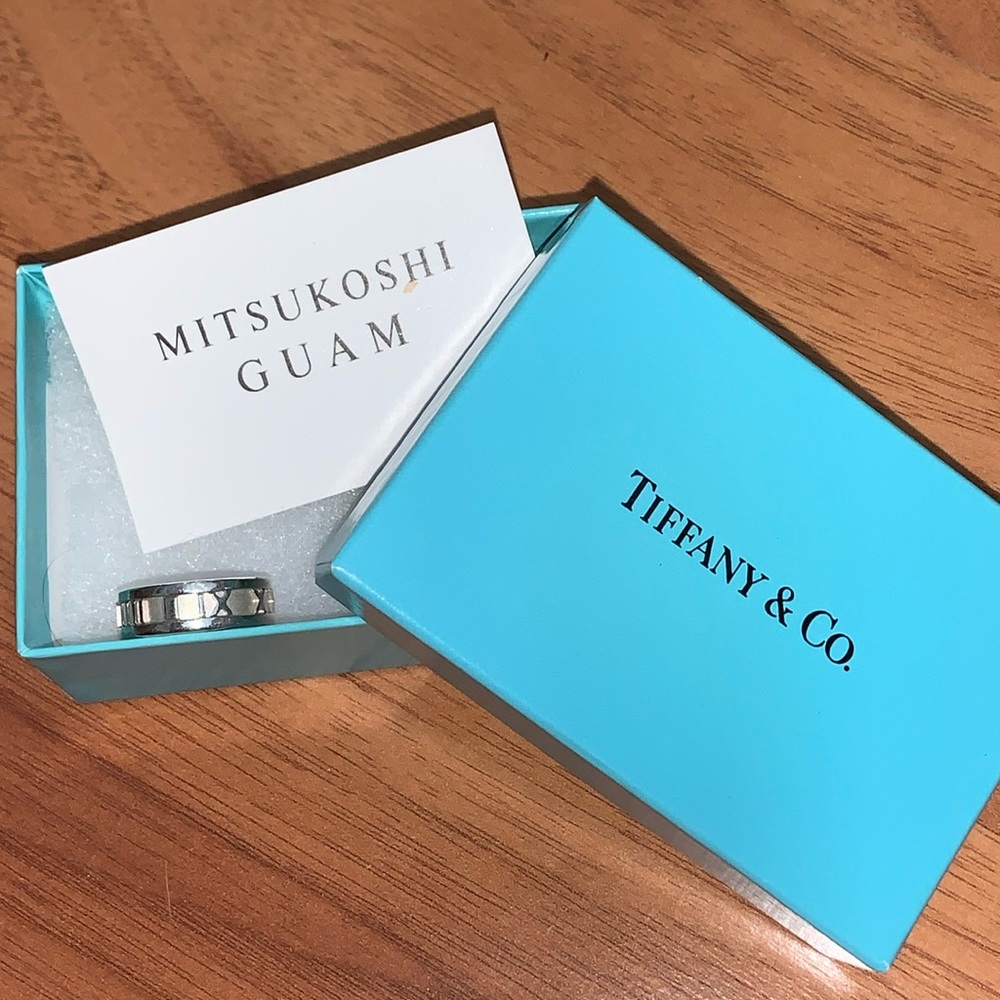 Authentic Tiffany & Co. Atlas Ring